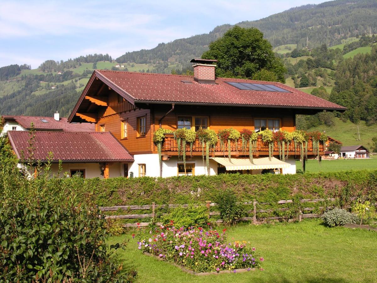 Haus Margit Apartment Sankt Johann im Pongau Luaran gambar