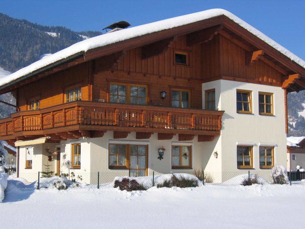 Haus Margit Apartment Sankt Johann im Pongau Luaran gambar